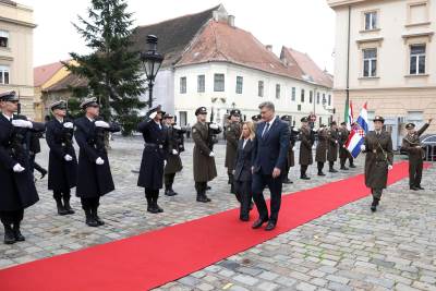 Giorgia Meloni i Andrej Plenković Giorgia Meloni i Andrej Plenković