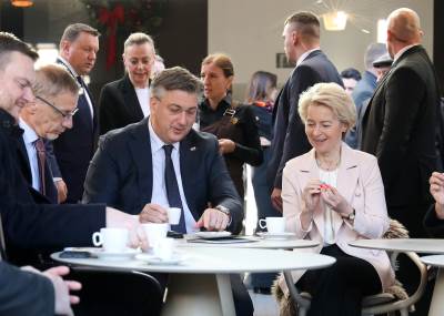 Andrej Plenković i Ursula von der Leyen  Andrej Plenković i Ursula von der Leyen