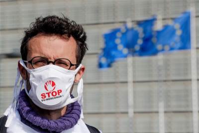 9571479.jpg  9571479.jpg